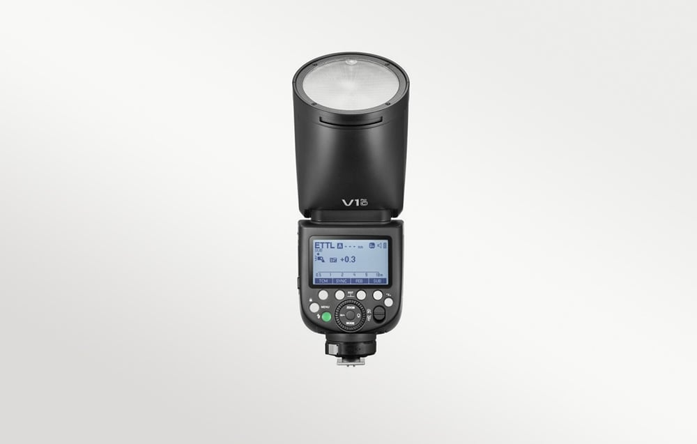 Lampa błyskowa Godox V1Pro N z ekranem LCD i panelem sterowania